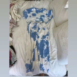 Adika Blue & White Set🤍💙